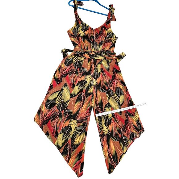 Tropical Leaf Print Sleeveless Jumpsuit With Asymmetrical Hem & Adjustable Strap - Picture 8 of 9